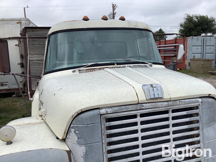 1964-international-loadstar-image-13