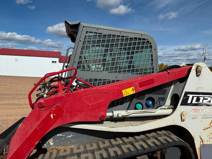 takeuchi-tl12r2-image-13