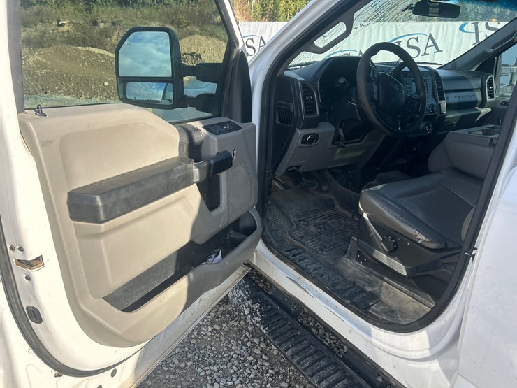 2019-ford-f350-image-52