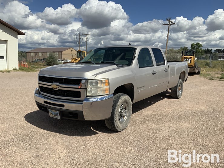 2009-chevrolet-2500-image-1