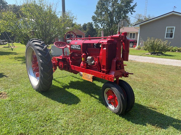 1936-farmall-f-12-image-3