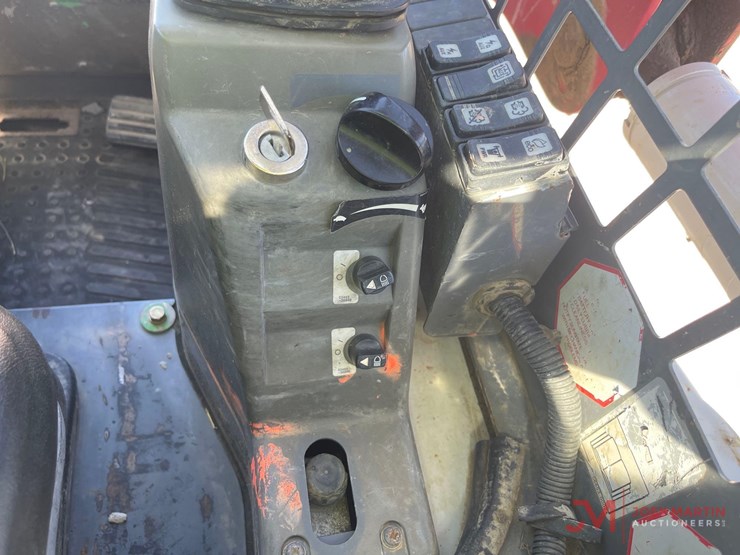 takeuchi-tl8-image-15