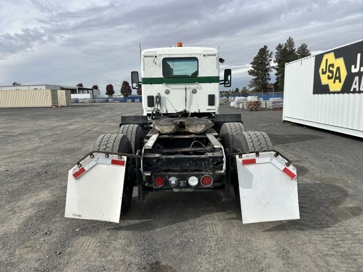 2020-kenworth-t680-image-4