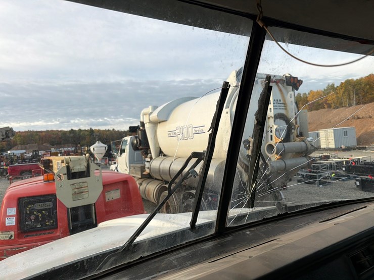 1997-kenworth-t800-image-77