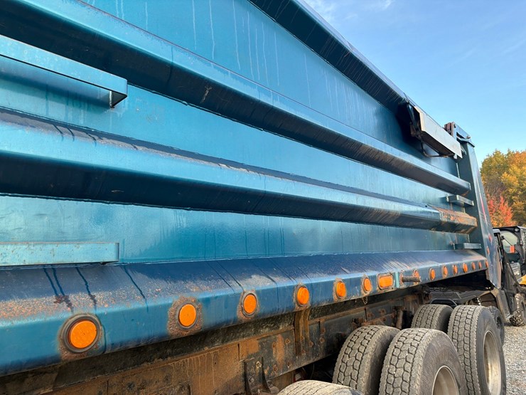 1997-kenworth-t800-image-23