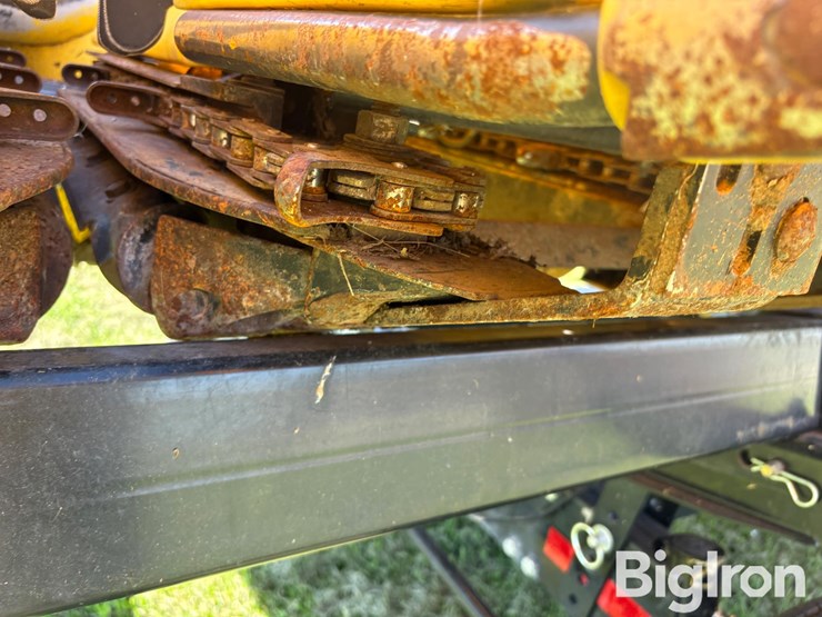 new-holland-98d-image-16