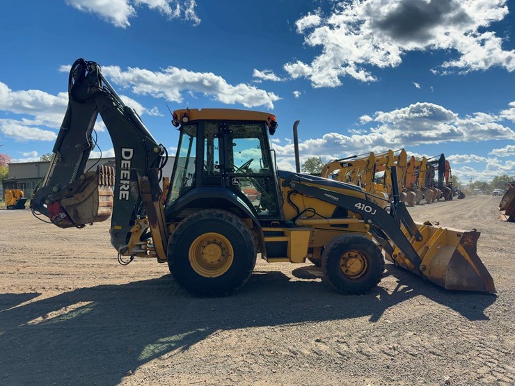 2011-deere-410j-image-6