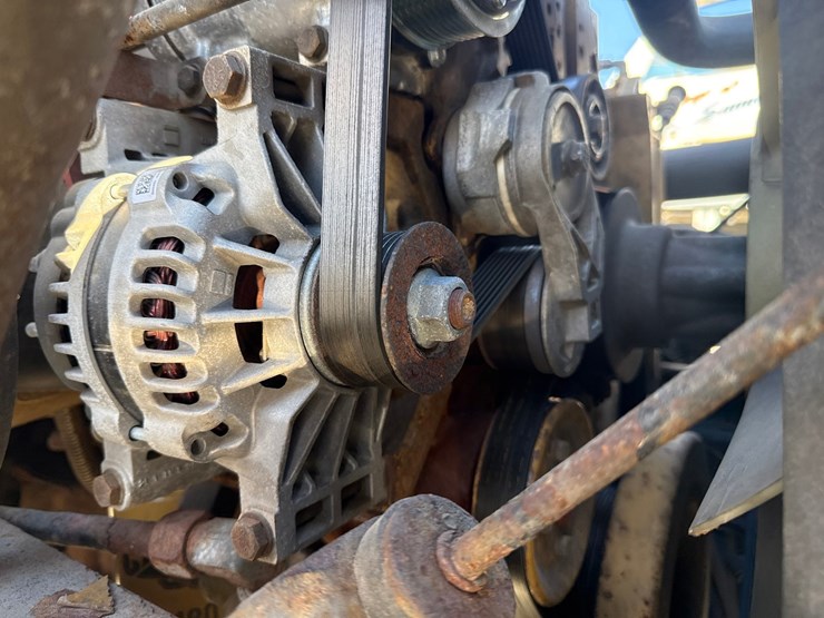 2004-caterpillar-3126-image-25