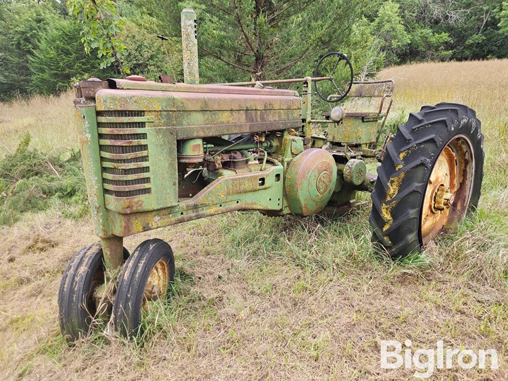 1949-john-deere-a-image-1
