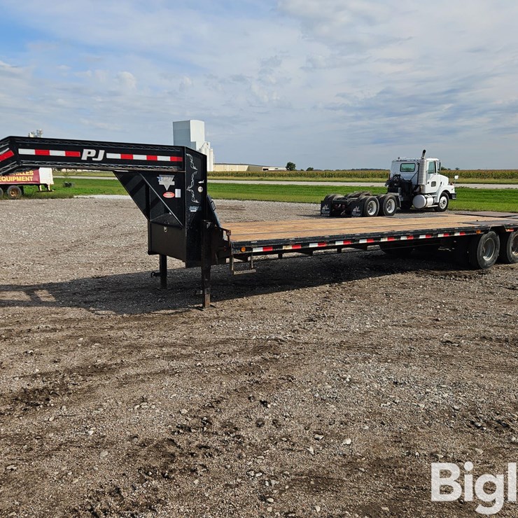 2018 PJ FLATBED