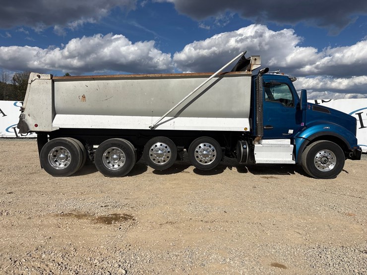 2016-kenworth-t880-image-6