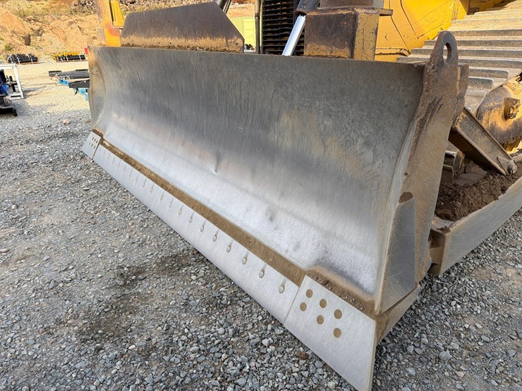 caterpillar-d6t-lgp-image-9