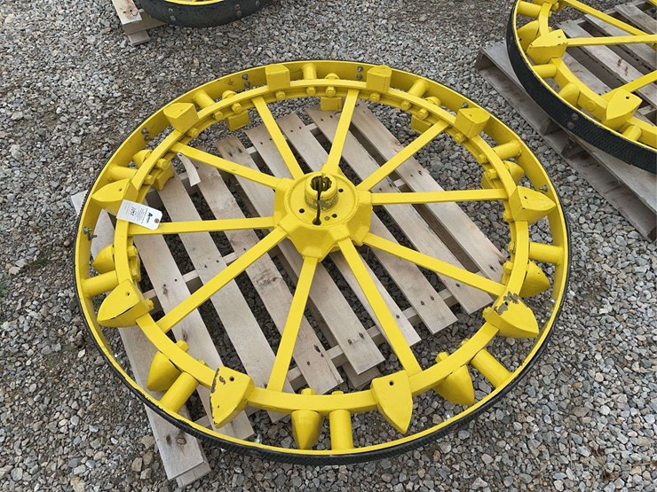 john-deere-b-image-4