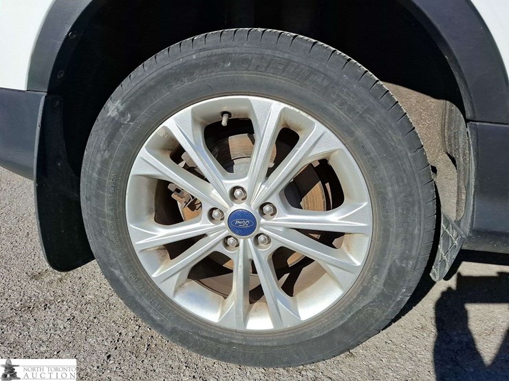 2018-ford-escape-image-18
