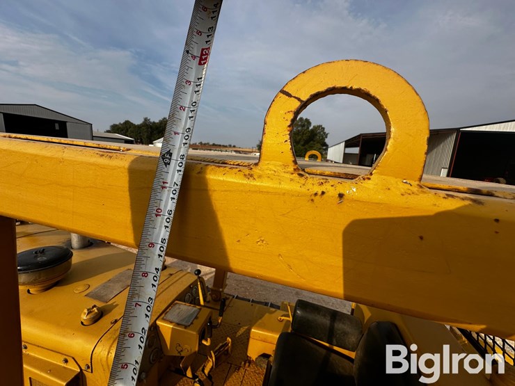caterpillar-d6c-image-12