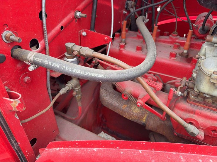 1951-mack-a30-image-42