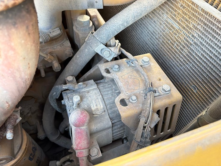 caterpillar-d6t-lgp-image-66