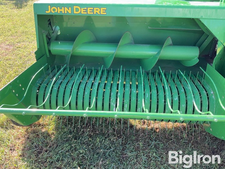2021-john-deere-348-image-14