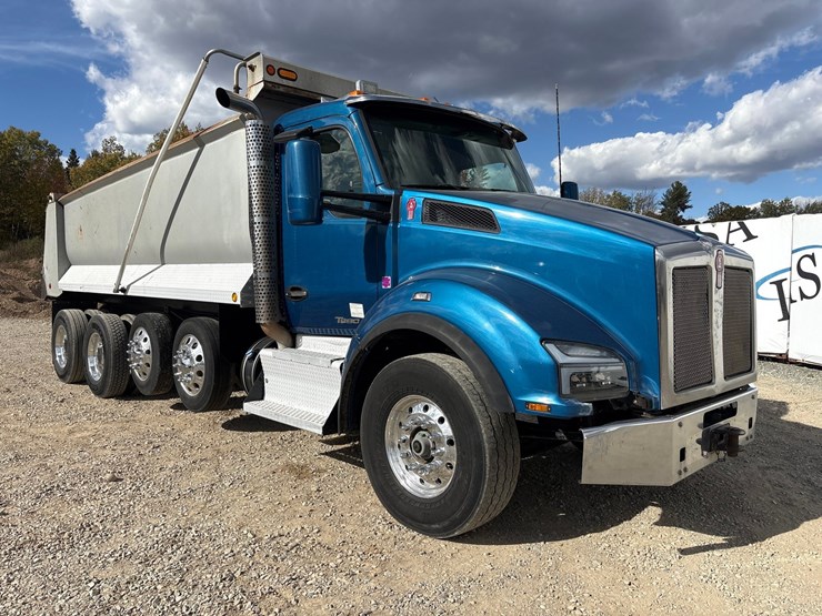 2016-kenworth-t880-image-7