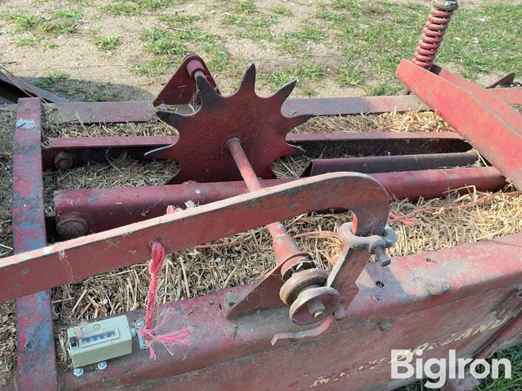 new-holland-68-image-19