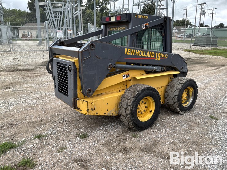 2006-new-holland-ls180-image-5