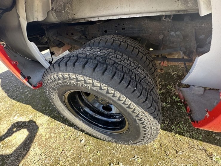 2005-ford-f350-xl-image-15