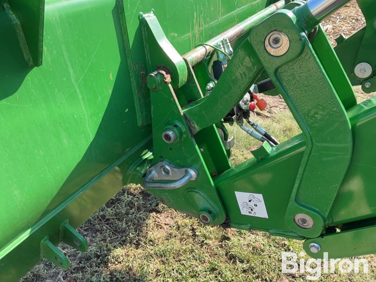 2019-john-deere-6130m-image-12