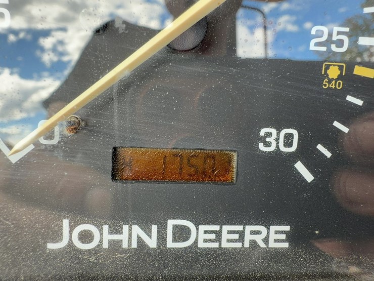 2008-john-deere-110-image-28