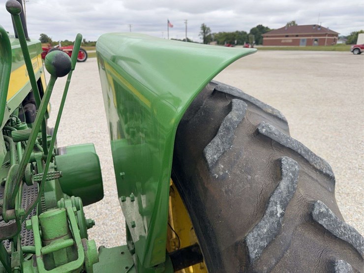 john-deere-620-image-42