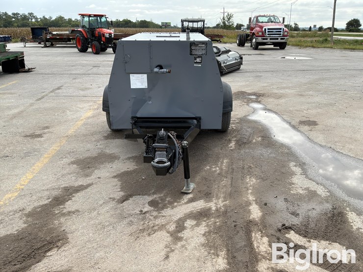 2002-john-deere-2-image-2