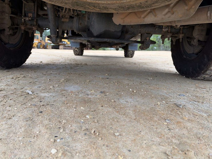 ford-f250-xl-image-24