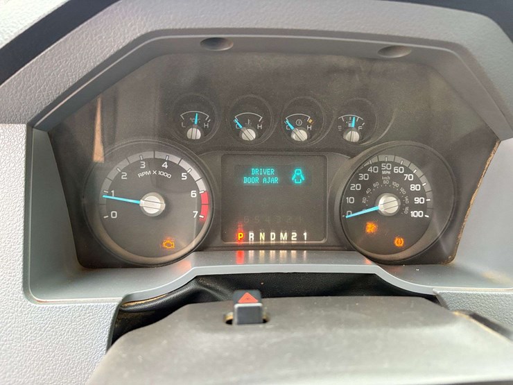 ford-f250-xlt-image-31