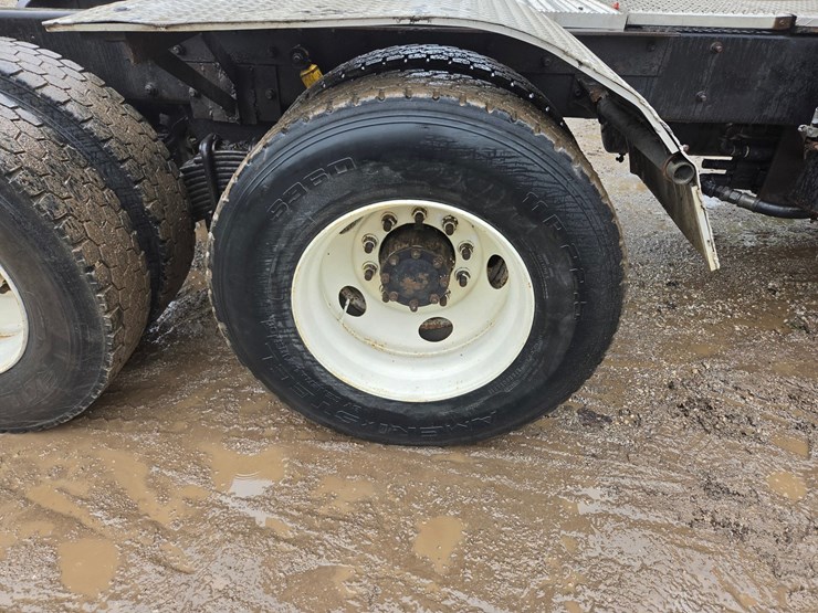 1994-mack-rd688s-image-52