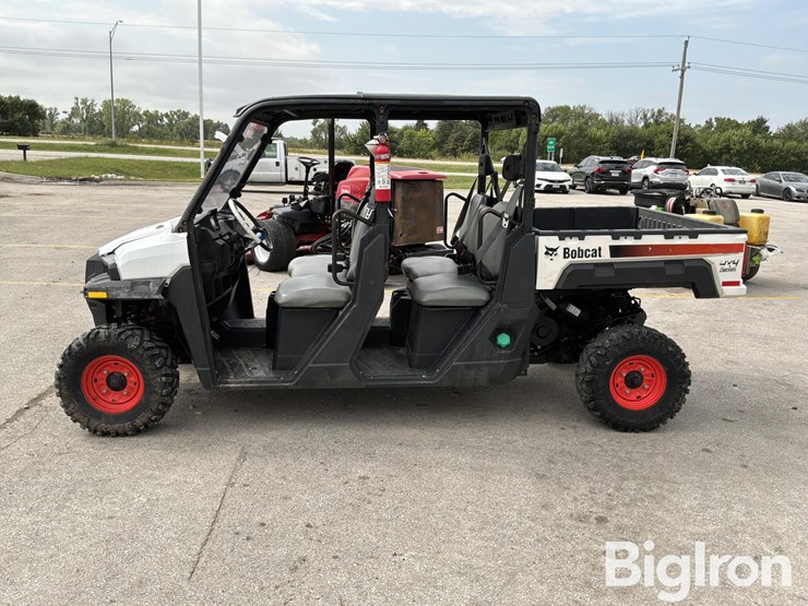 2021-bobcat-3400-image-8