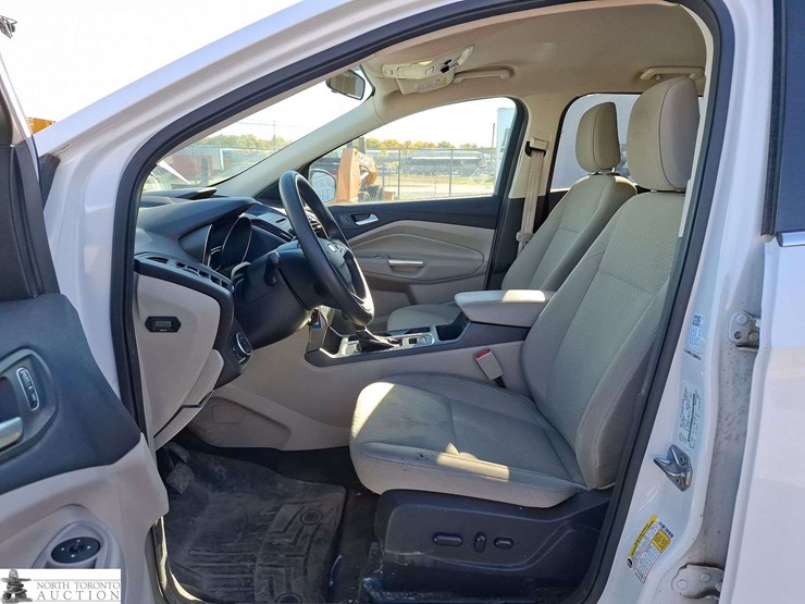 2018-ford-escape-image-10