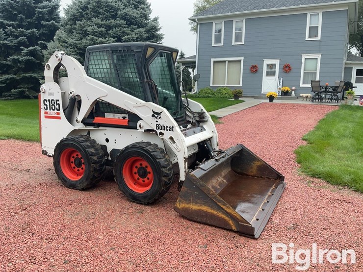 2004-bobcat-s185-image-3