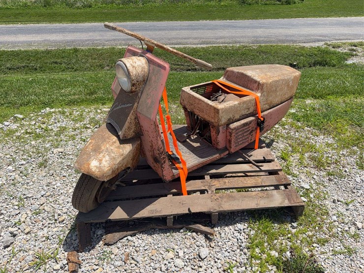 cushman-scooter-image-1