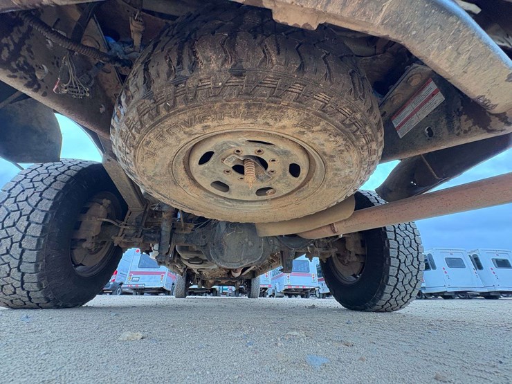 ford-f250-xlt-image-24