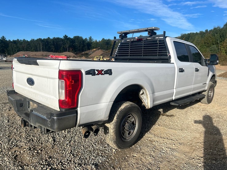 2019-ford-f350-image-5