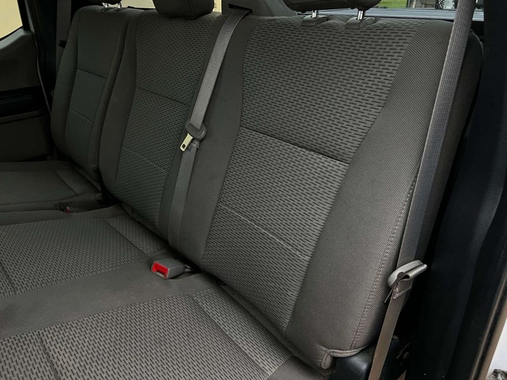 ford-f150-xlt-image-27