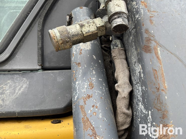 2006-new-holland-ls180-image-12