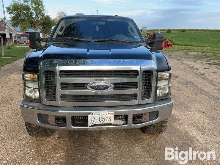 2008-ford-f250-xlt-image-2
