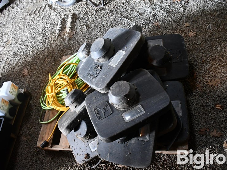 pallet-of-farm-support-image-8