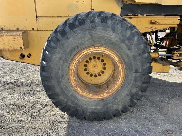 deere-644c-image-23