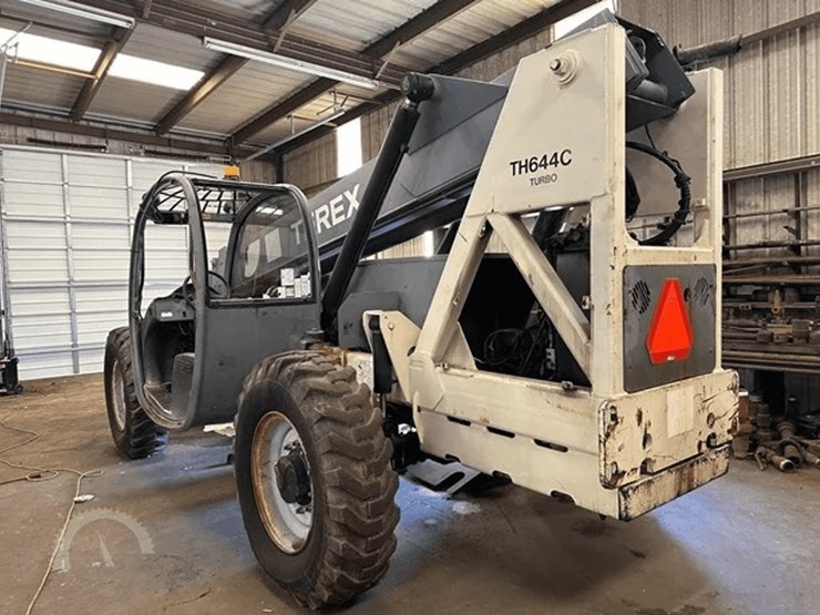2005-terex-th644-image-2