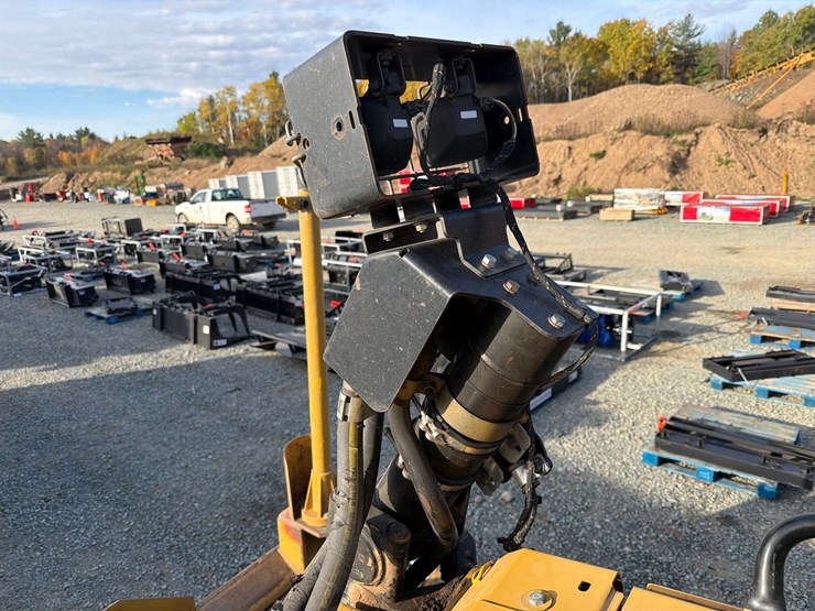 caterpillar-d6t-lgp-image-56