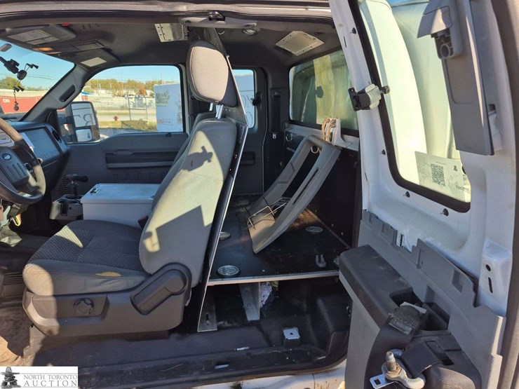 2015-ford-f250-image-14