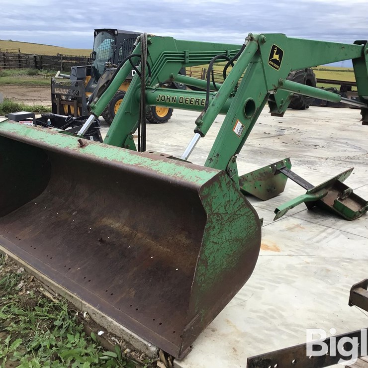 JOHN DEERE 720