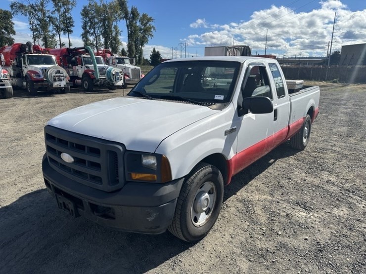 2005-ford-f250-xl-image-1