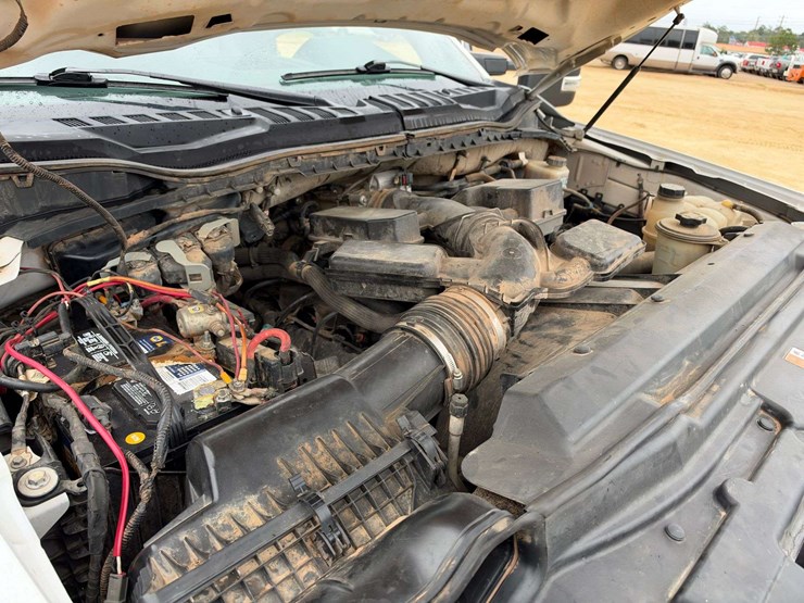 ford-f250-xl-image-8